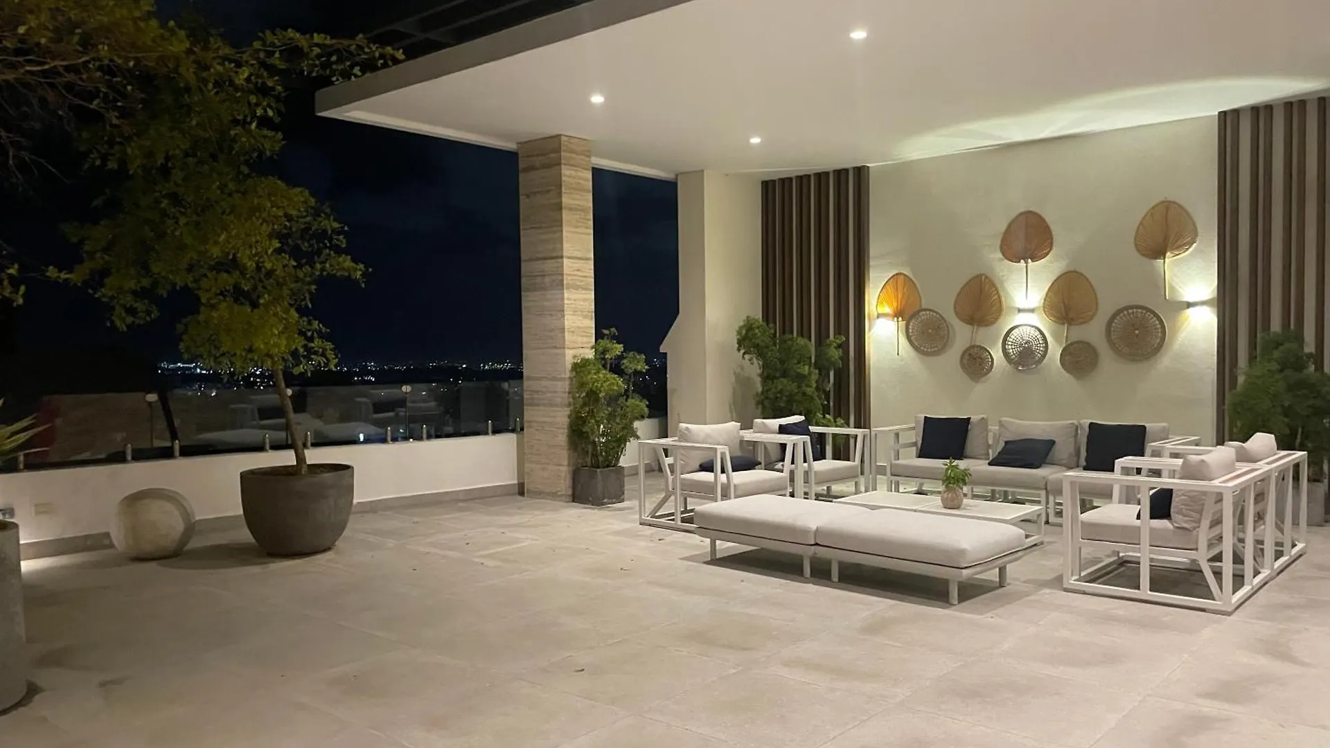 Piantini'S Skylight Apartment Santo Domingo Dominican Republic