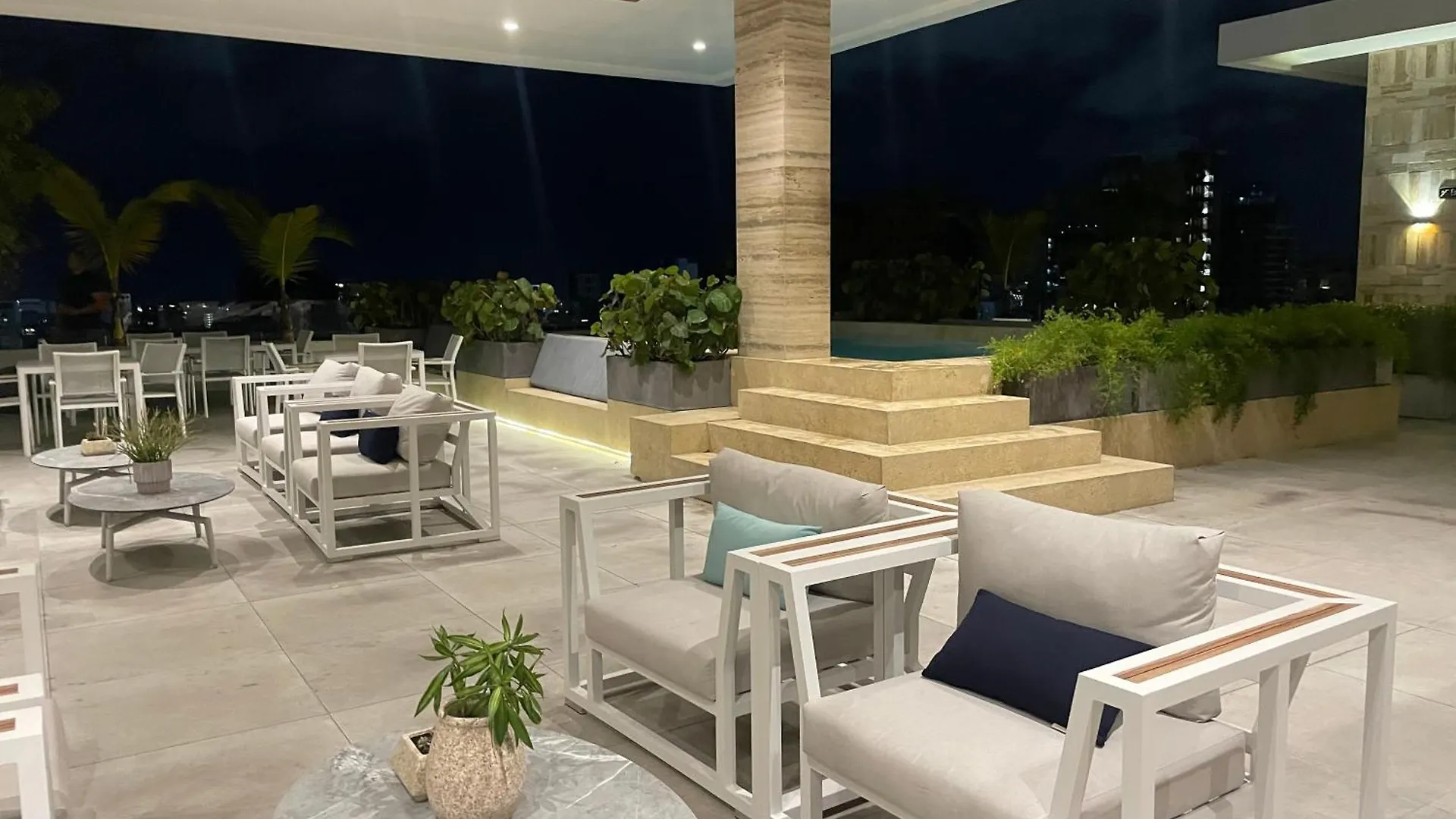 Piantini'S Skylight Apartment Santo Domingo Dominican Republic